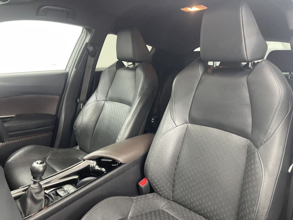 Used Toyota C-HR 2019 for sale - 77038258: Photo 14