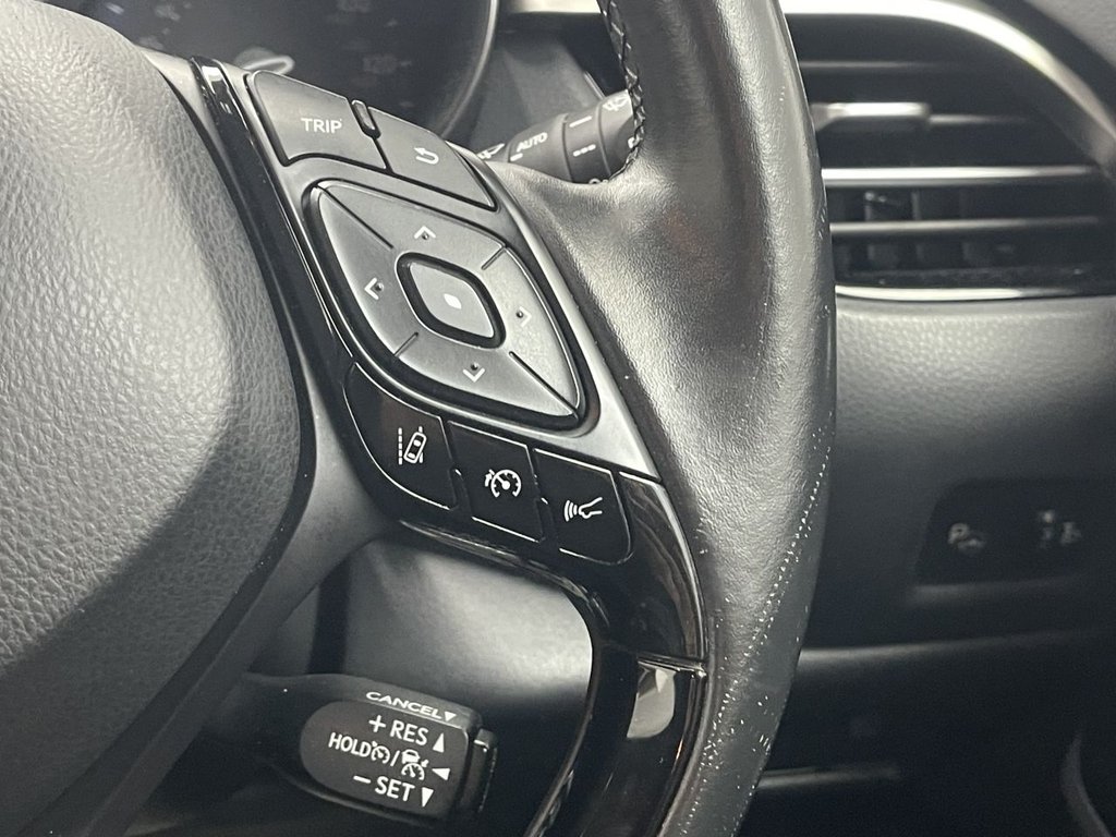 Used Toyota C-HR 2019 for sale - 77038258: Photo 25