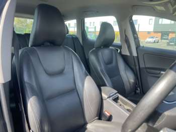 Used Volvo XC60 2017 for sale - 74306681: Photo