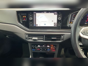 Used Volkswagen Polo 2022 for sale - 77356437: Photo