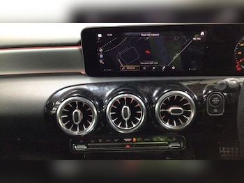 Used Mercedes-Benz A-Class 2019 for sale - 76235855: Photo 3