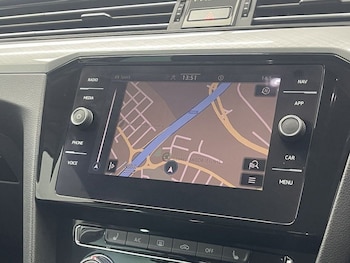 Used Volkswagen Passat 2020 for sale - 77212943: Photo