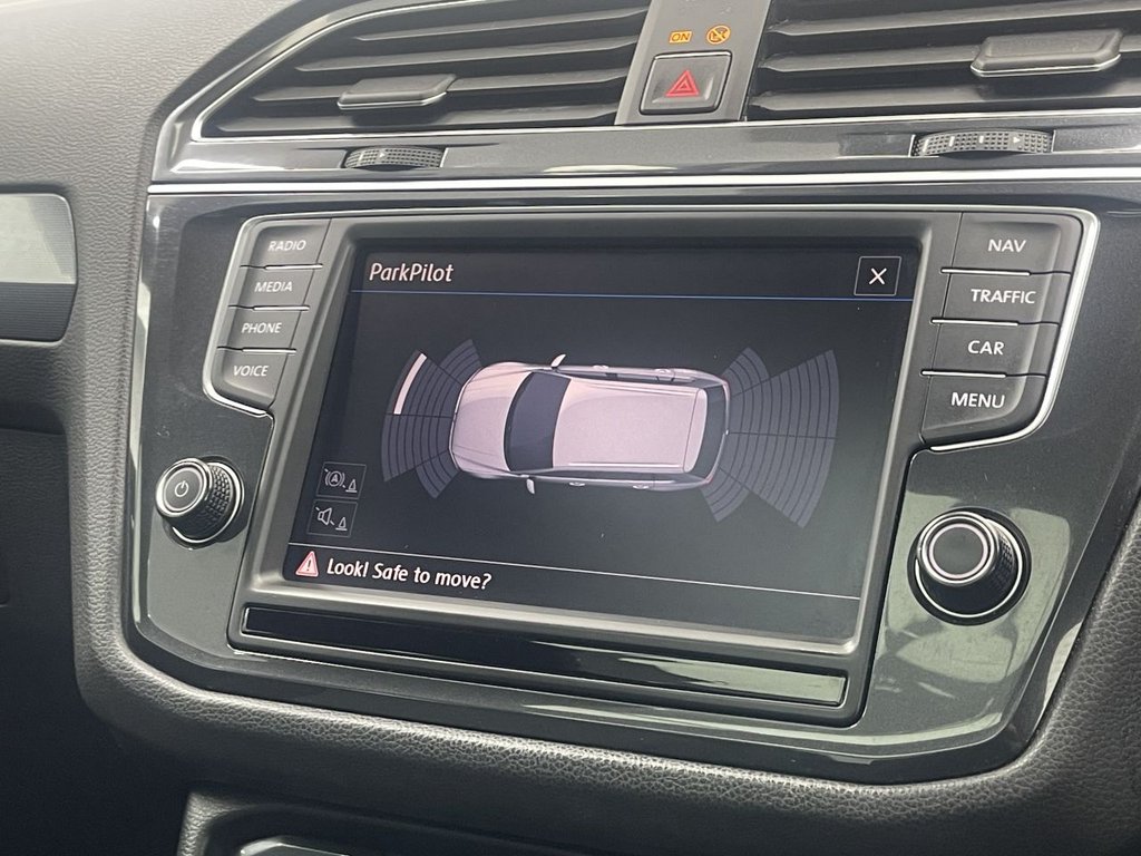 Used Volkswagen Tiguan 2017 for sale - 76132637: Photo 31