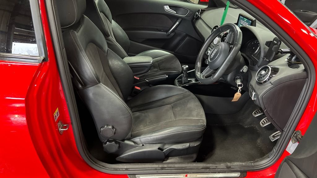 Used Audi A1 2018 for sale - 77507823: Photo 2