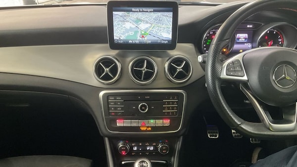 Used Mercedes-Benz GLA 2019 for sale - 76235589: Photo 3