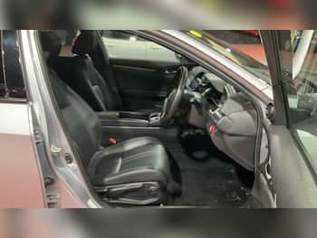 Used Honda Civic 2018 for sale - 79805254: Photo