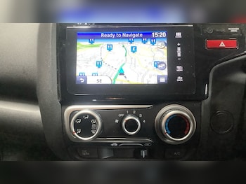 Used Honda Jazz 2017 for sale - 76356571: Photo