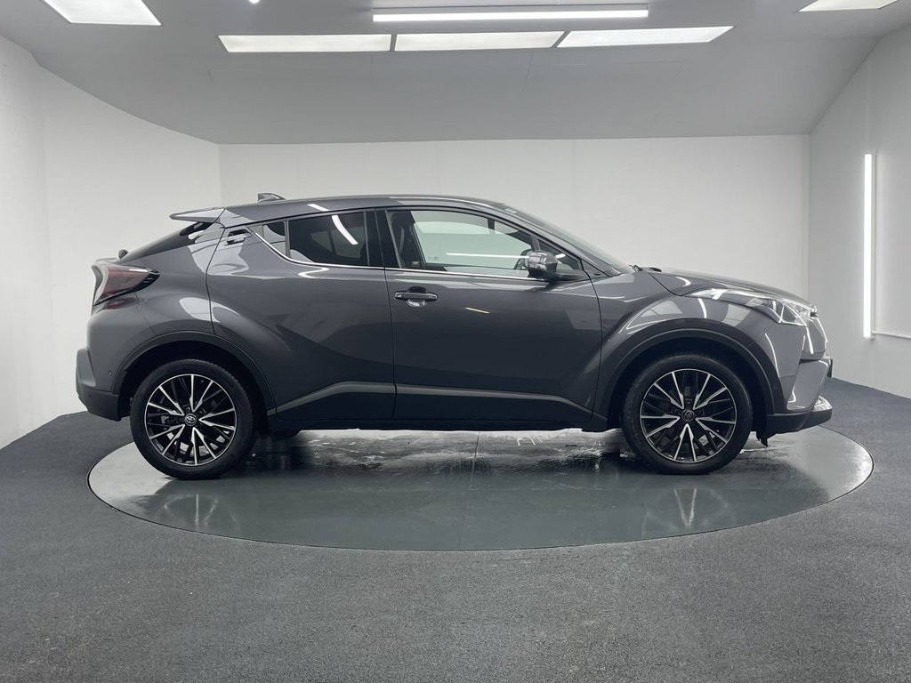 Used Toyota C-HR 2018 for sale - 76291673: Photo 13