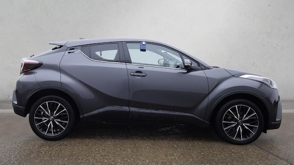Used Toyota C-HR 2018 for sale - 76291673: Photo 8
