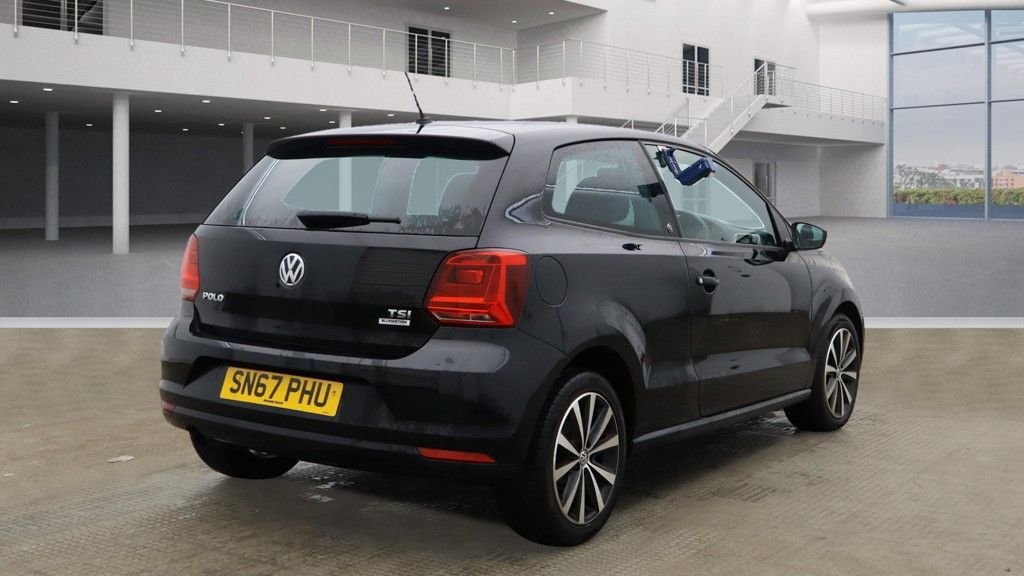 Used Volkswagen Polo 2017 for sale - 76163118: Photo 7