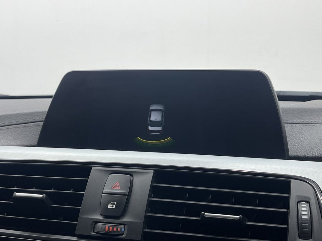 Used BMW 3 Series 2018 for sale - 77072667: Photo 31