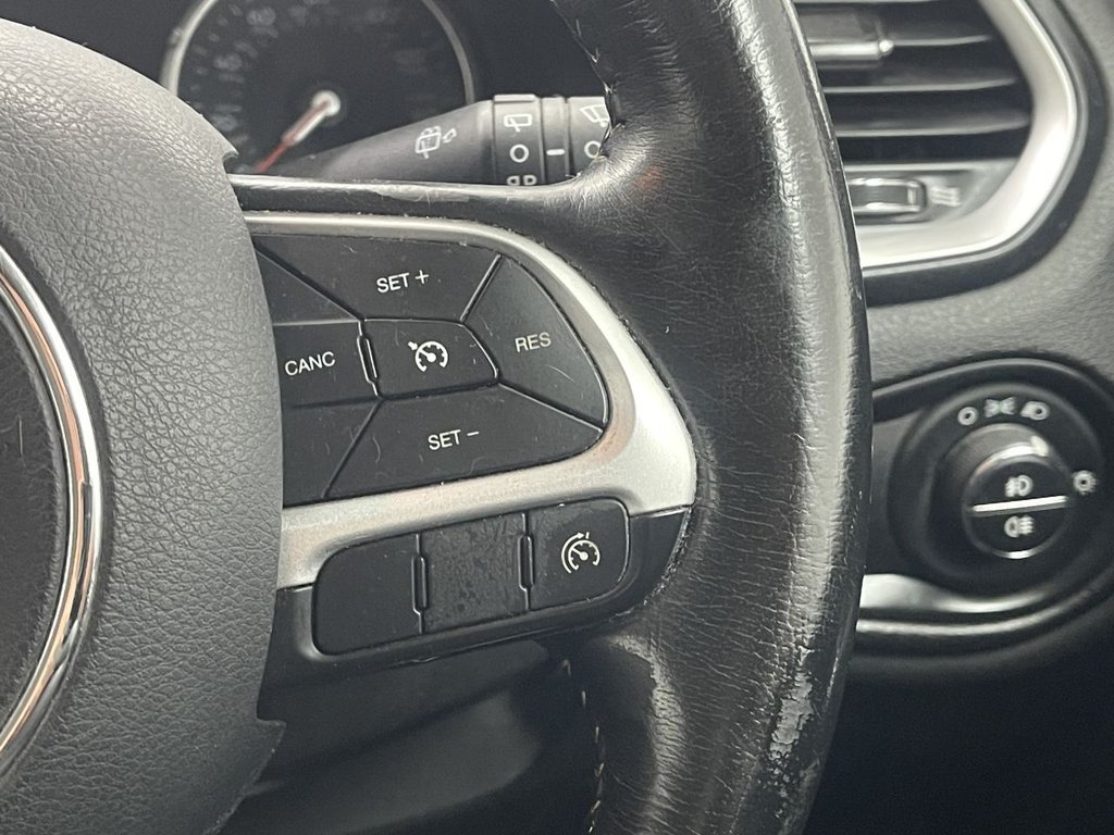 Used Jeep Renegade 2016 for sale - 76803775: Photo 25