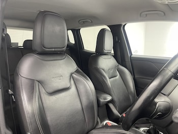 Used Jeep Renegade 2016 for sale - 76803775: Photo