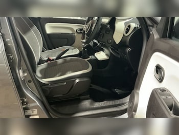 Used Renault Twingo 2019 for sale - 76487001: Photo