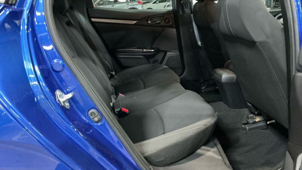 Used Honda Civic 2018 for sale - 76731178: Photo 9