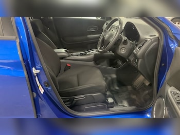 Used Honda HR-V 2016 for sale - 76185578: Photo 2