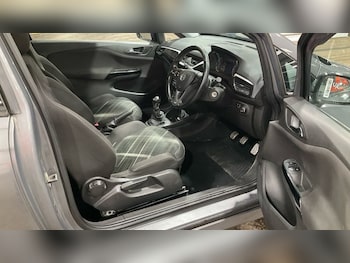 Used Vauxhall Corsa 2016 for sale - 76163125: Photo