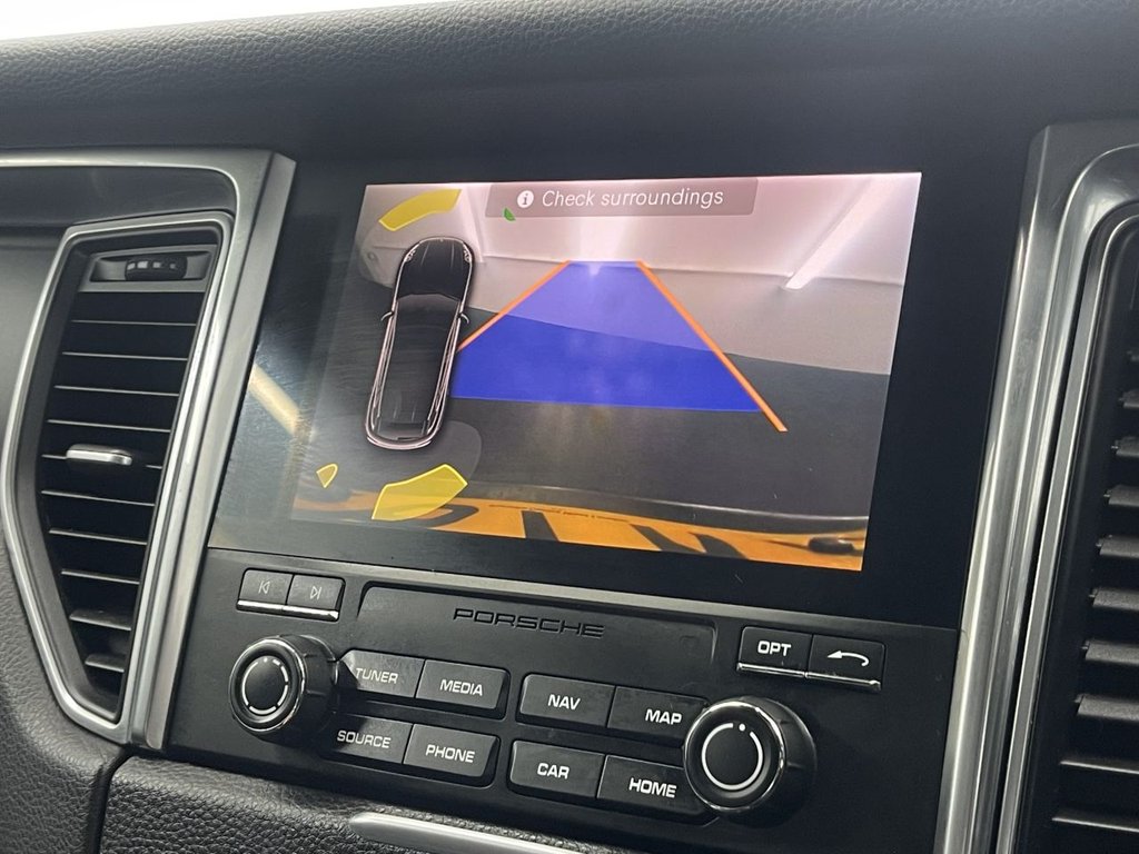 Used Porsche Macan 2017 for sale - 77302177: Photo 33