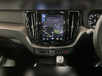 Used Volvo XC60 2019 for sale - 77313372: Photo