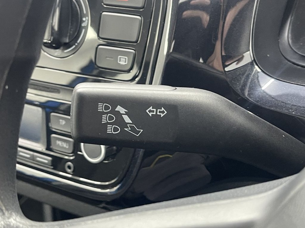 Used Volkswagen up! 2014 for sale - 76631657: Photo 17