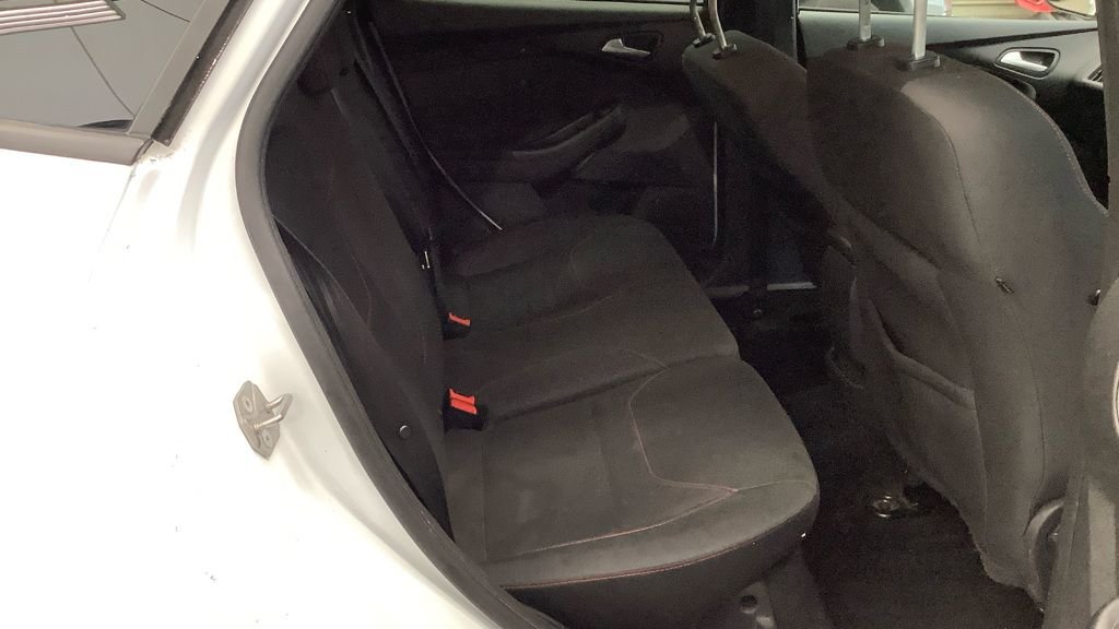 Used Ford Focus 2018 for sale - 76410367: Photo 9