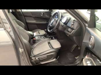 Used MINI Countryman 2018 for sale - 75087523: Photo