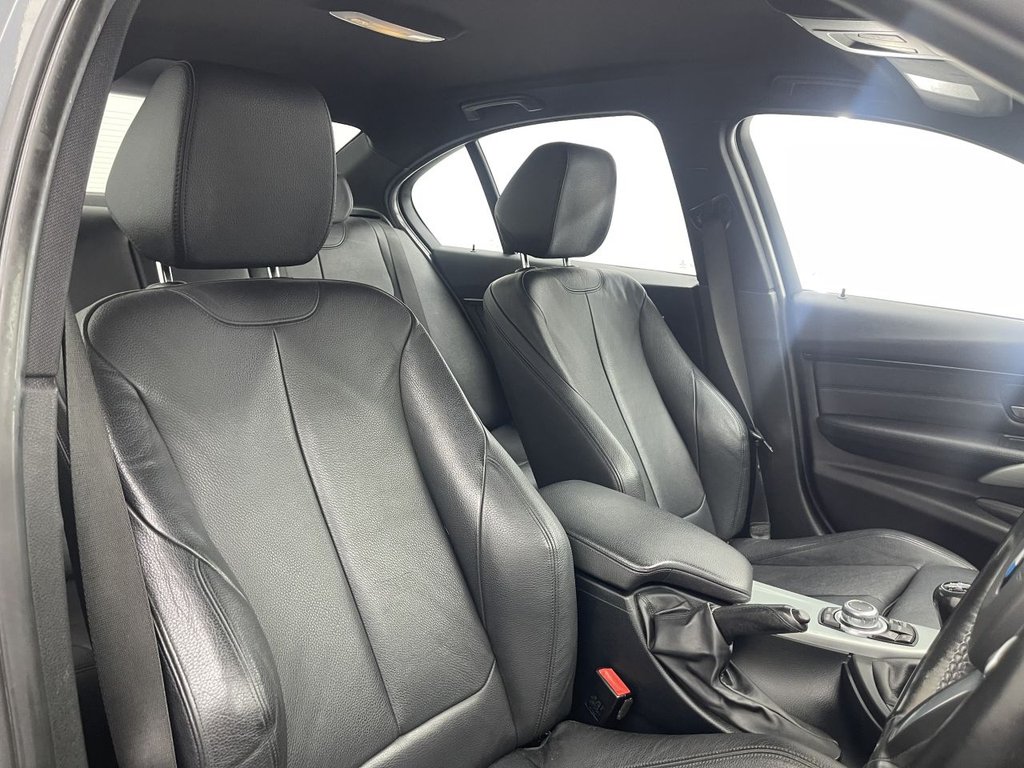 Used BMW 3 Series 2017 for sale - 75693197: Photo 2