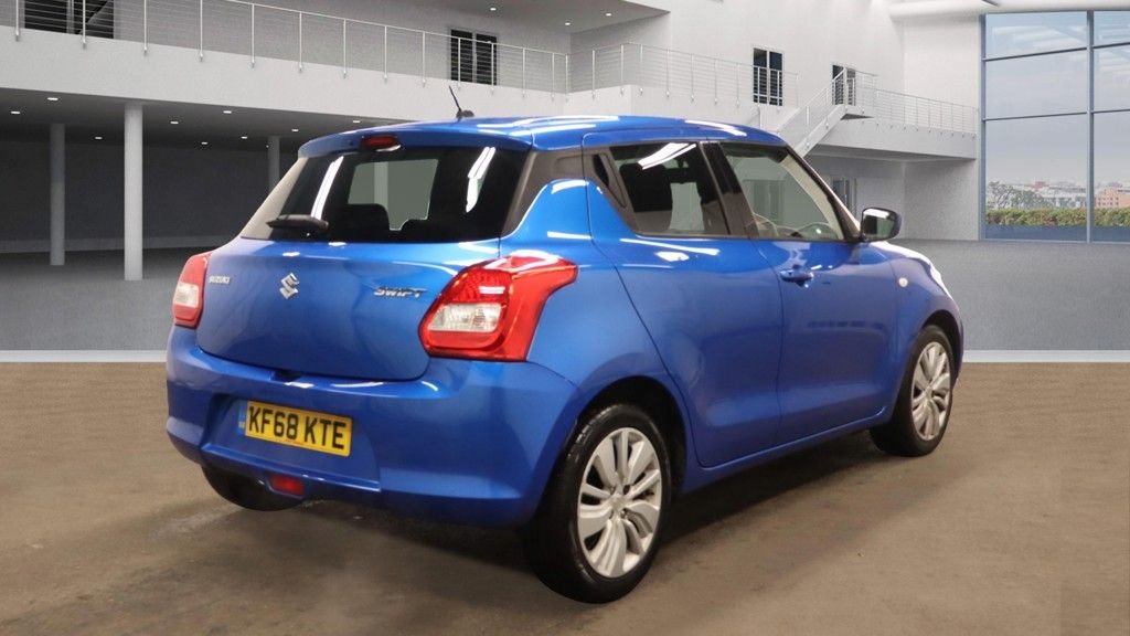 Used Suzuki Swift 2019 for sale - 76731171: Photo 16