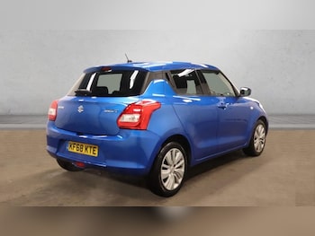 Used Suzuki Swift 2019 for sale - 76731171: Photo