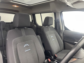 Used Ford Grand Tourneo Connect 2021 for sale - 75432765: Photo