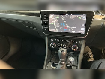 Used Skoda Superb 2019 for sale - 77755336: Photo