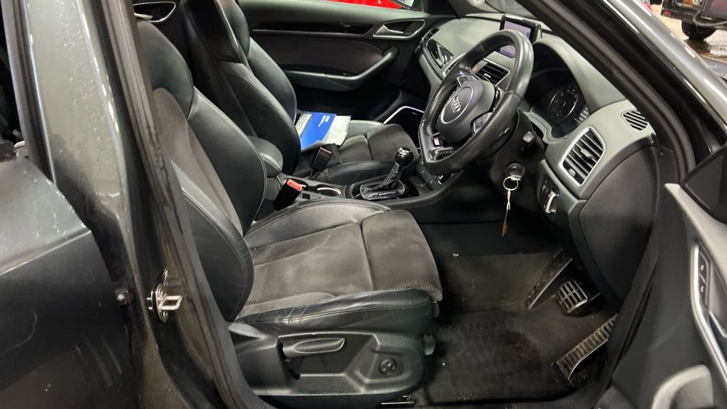 Used Audi Q3 2018 for sale - 77521057: Photo 2