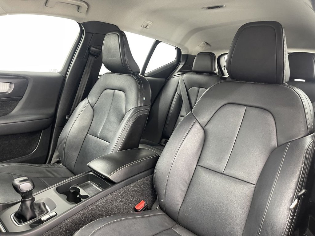 Used Volvo XC40 2018 for sale - 77547315: Photo 14
