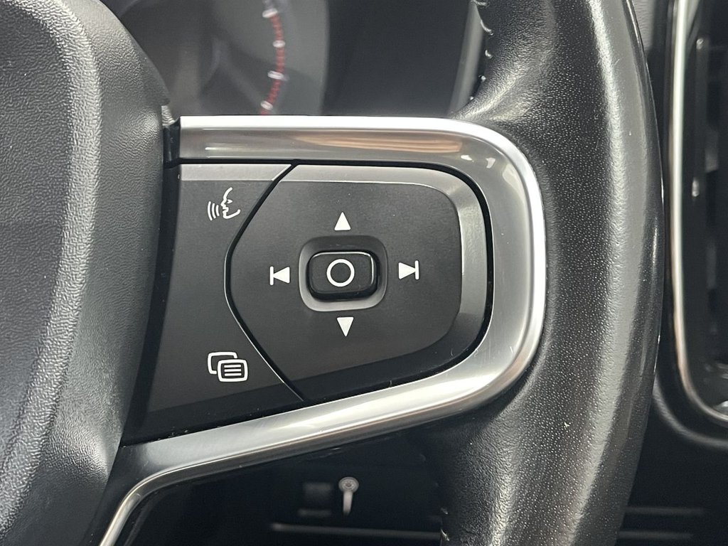 Used Volvo XC40 2018 for sale - 77547315: Photo 25