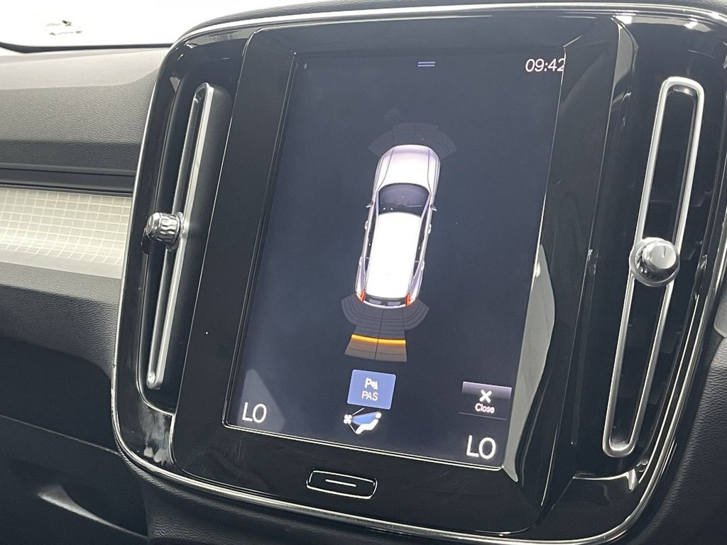 Used Volvo XC40 2018 for sale - 77547315: Photo 33