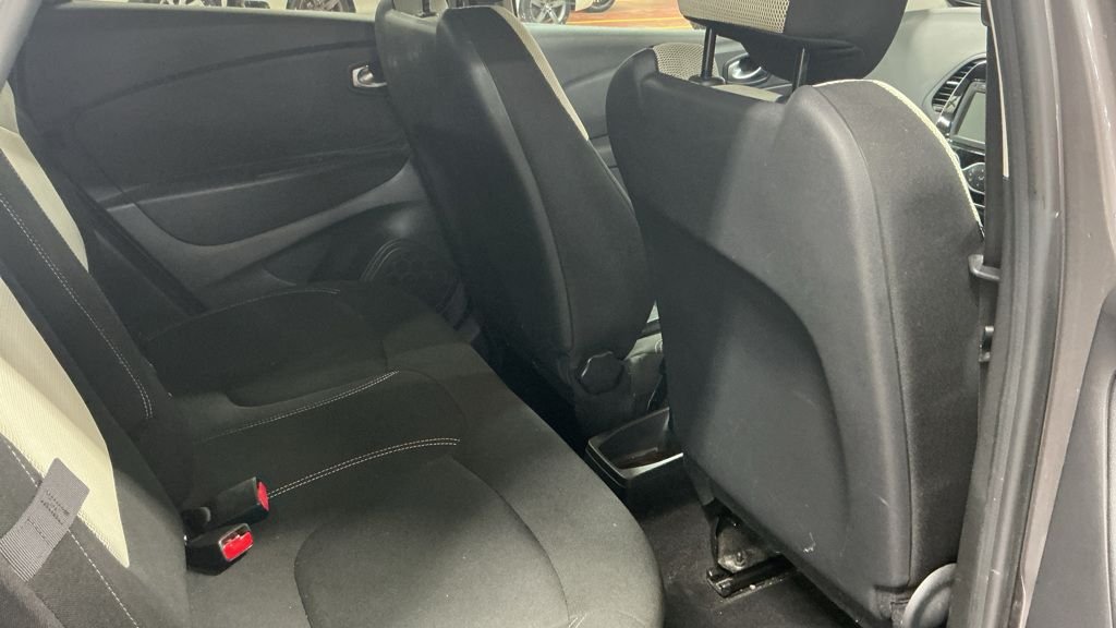 Used Renault Captur 2019 for sale - 77765418: Photo 9