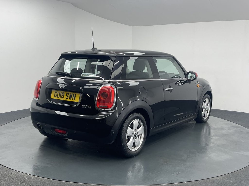 Used MINI Hatch 2018 for sale - 77356405: Photo 11