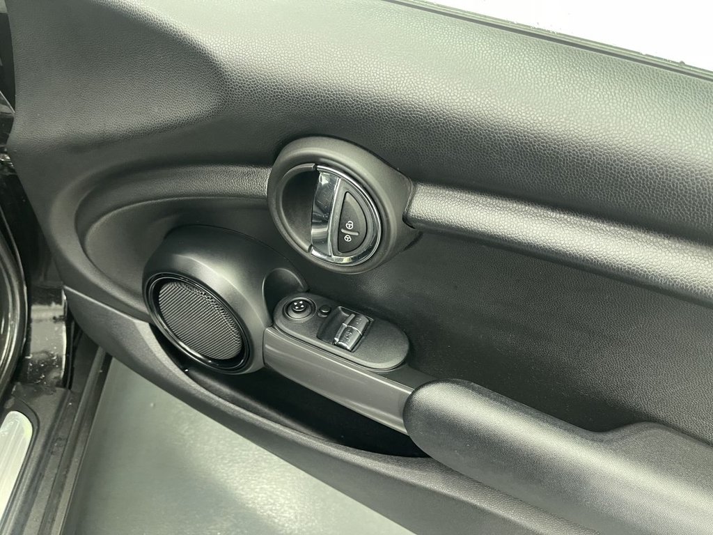 Used MINI Hatch 2018 for sale - 77356405: Photo 19