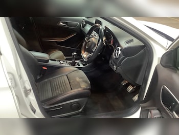 Used Mercedes-Benz GLA 2019 for sale - 76570393: Photo