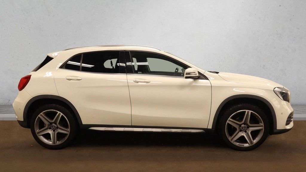 Used Mercedes-Benz GLA 2017 for sale - 76410366: Photo 8