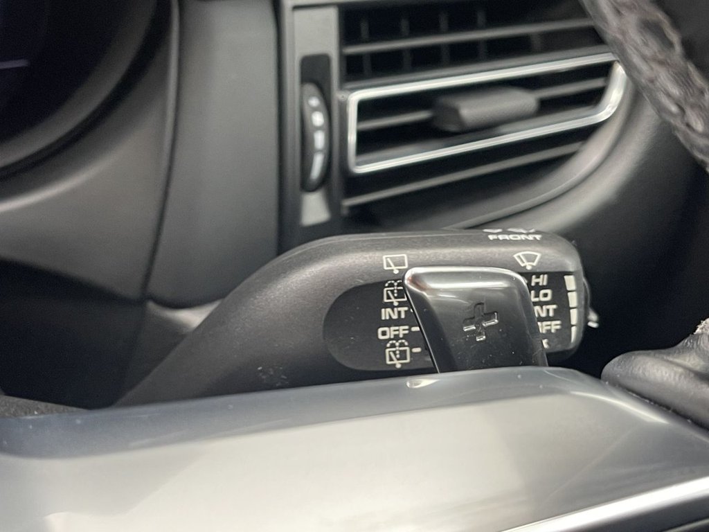 Used Porsche Macan 2019 for sale - 77205336: Photo 22