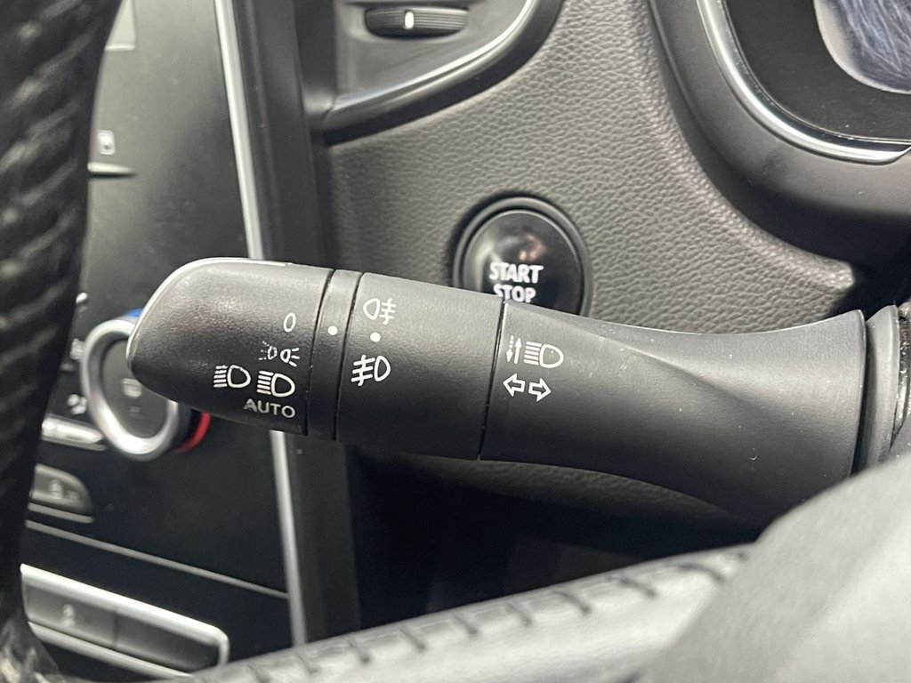 Used Renault Scenic 2017 for sale - 76586617: Photo 21