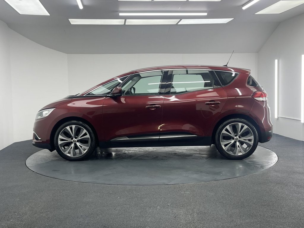 Used Renault Scenic 2017 for sale - 76586617: Photo 7