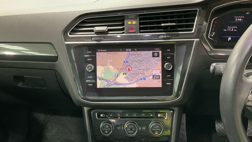 Used Volkswagen Tiguan 2019 for sale - 77609083: Photo 3