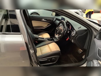 Used Mercedes-Benz A-Class 2016 for sale - 76235996: Photo 2