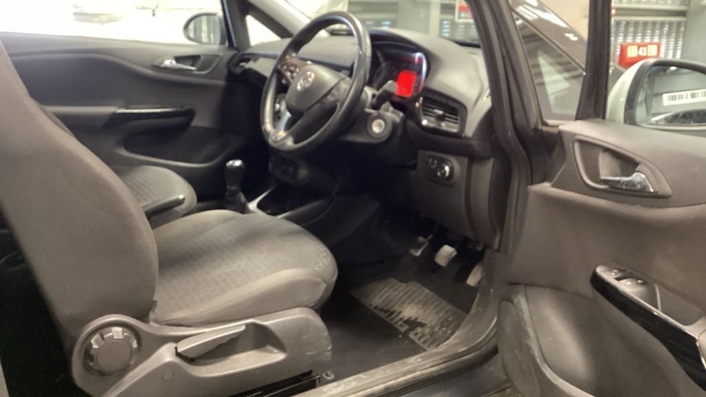 Used Vauxhall Corsa 2016 for sale - 77250259: Photo 2