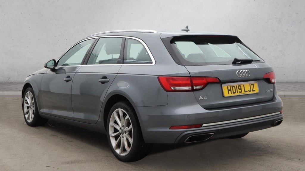 Used Audi A4 Avant 2019 for sale - 76731170: Photo 6