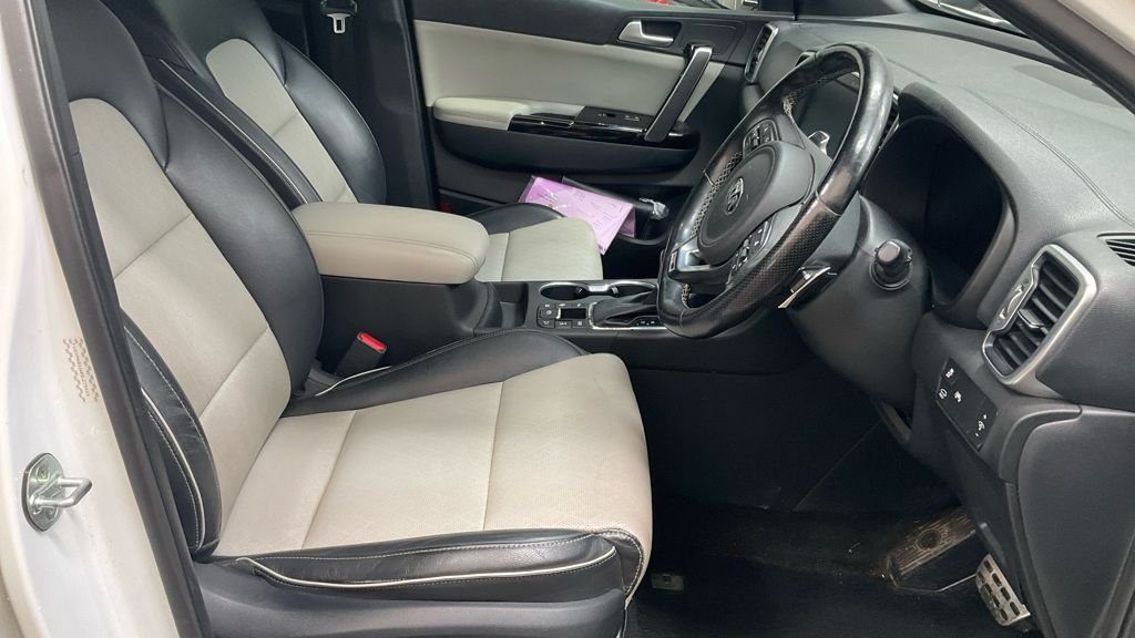 Used Kia Sportage 2017 for sale - 77806451: Photo 2