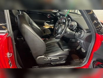 Used MINI Hatch 2020 for sale - 79584356: Photo
