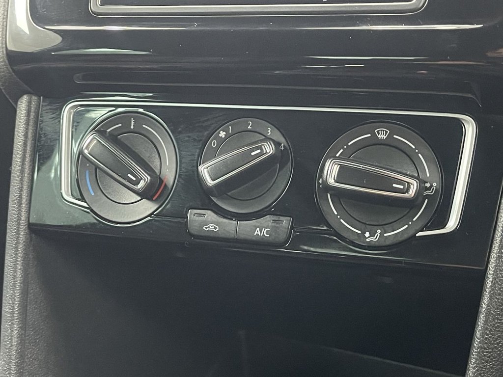 Used Volkswagen Polo 2017 for sale - 76185581: Photo 30